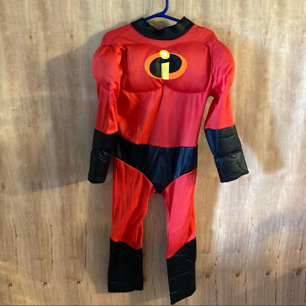 Kids Disney Incredibles 2 Costume. Size 3T - 4T